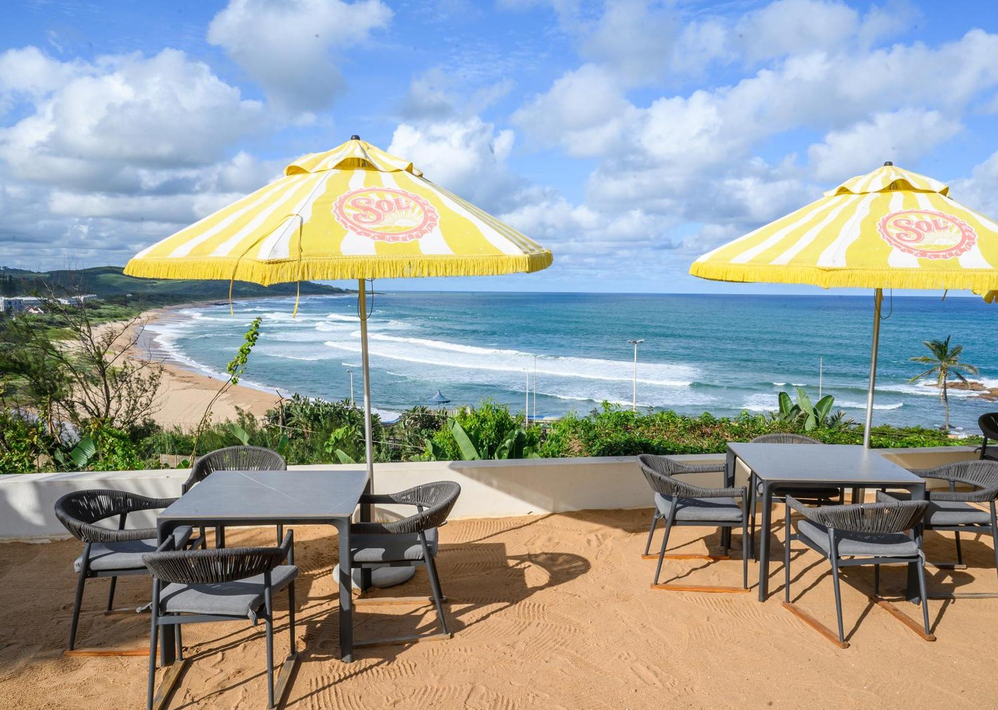 Blue Marlin All-Inclusive Seascape By Dream Resorts Scottburgh Bagian luar foto